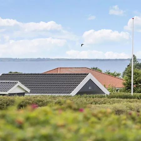 Dom wakacyjny Alexi - 300m From The Sea By Interhome